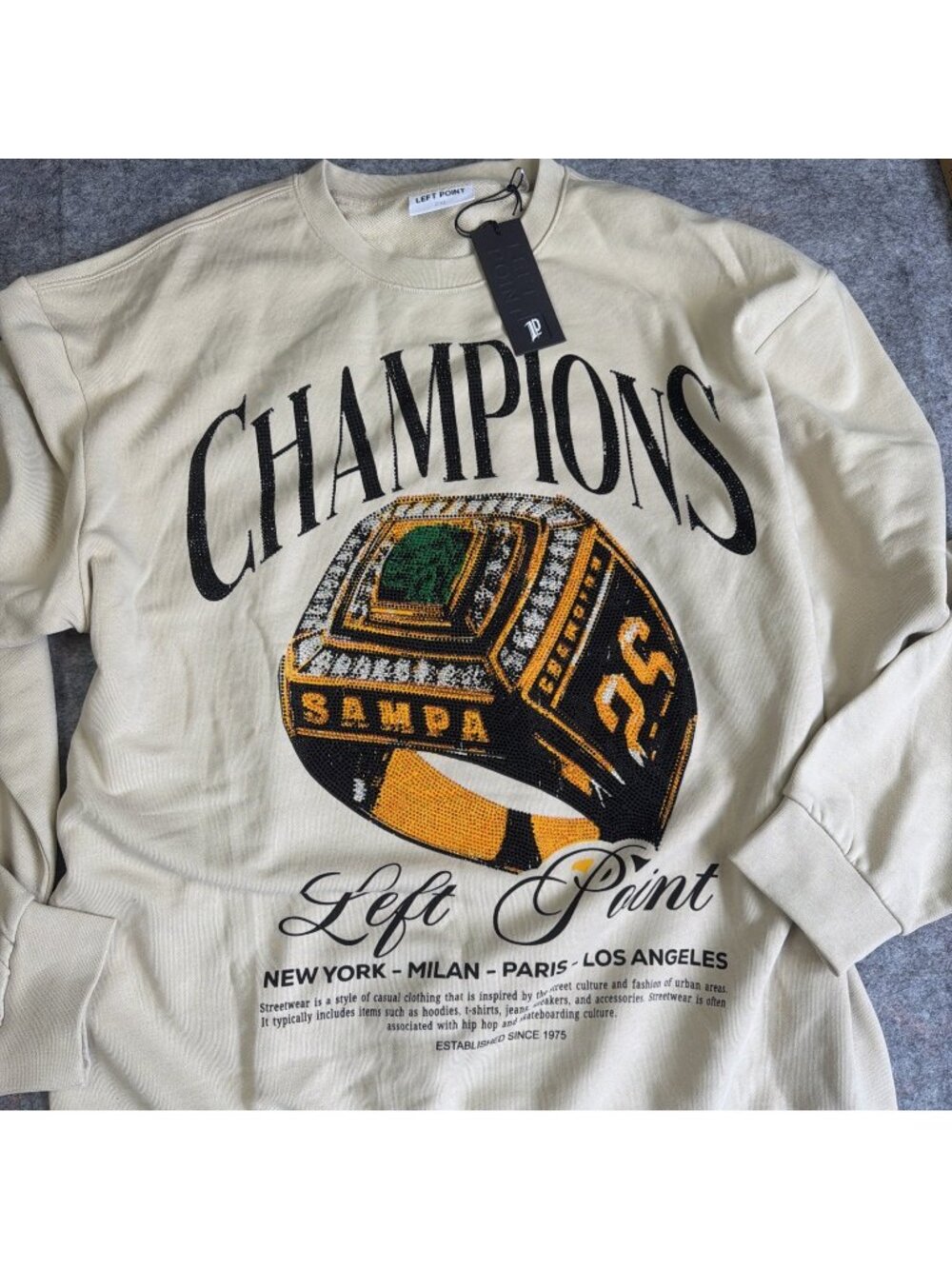 Left Point Mens Sweatshirt 2XL Rhinestone Championship Ring Streetwear NWT